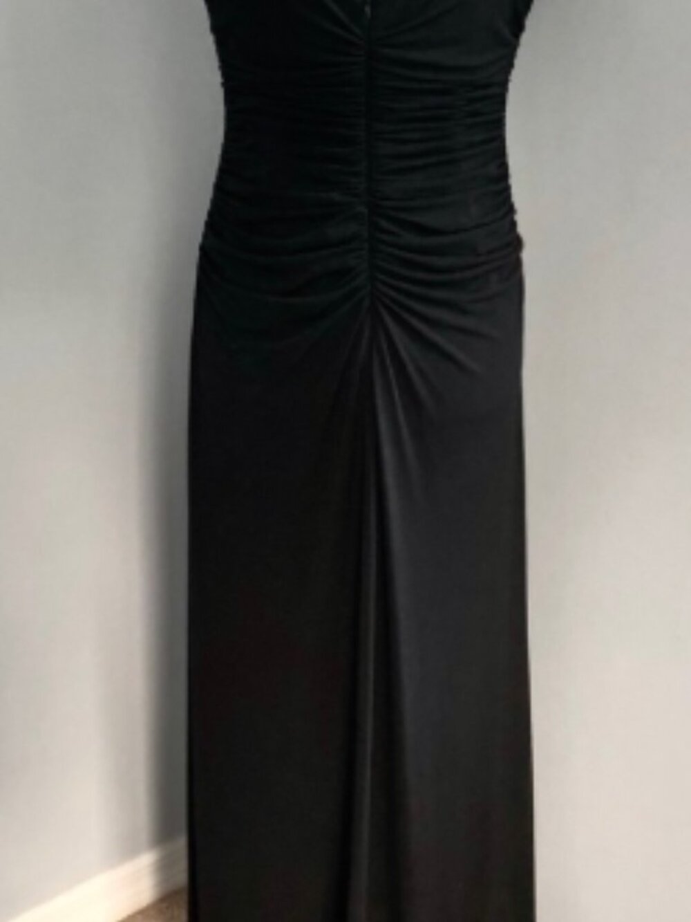 Laundry by Shelli Segal  Evening Gown 2PETITE - Picture 3 of 3